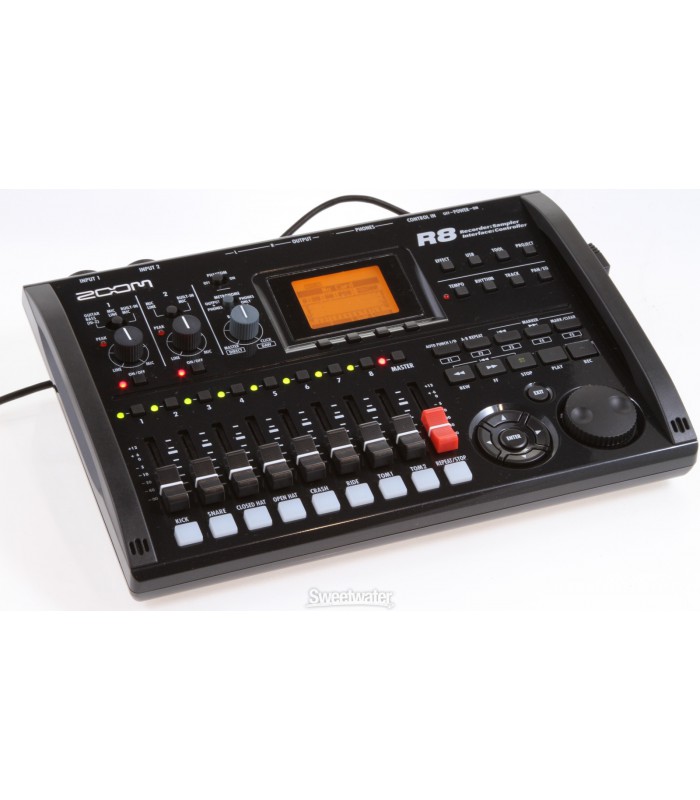 برسی Zoom R8 8-Track Digital Recorder/Interface/Controller/Sampler