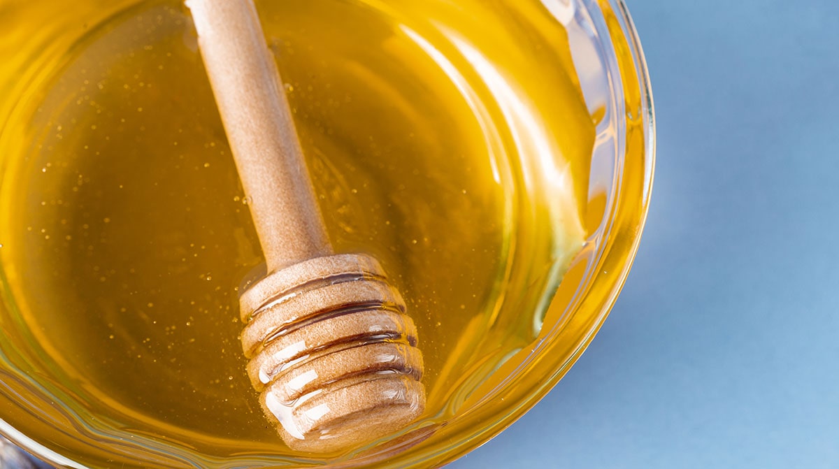 دلایل افزایش قیمت عسل طبیعی