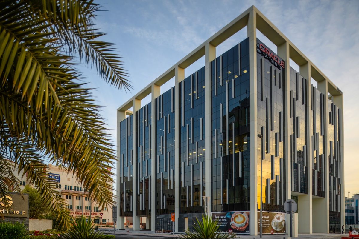 هزینه‌های تمدید لایسنس شرکت در دبی